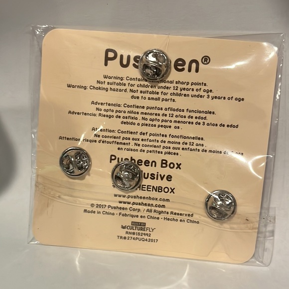 Pusheen Box Christmas Winter Pin Set - Picture 2 of 2